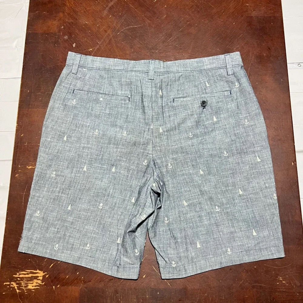 Banana Republic Aiden Shorts 35 Mens Sailing Blue Nautical Anchor Sailboat Slim